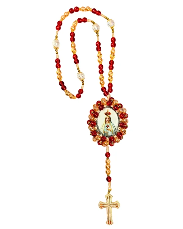 Virgen de Fátima · Carmesí