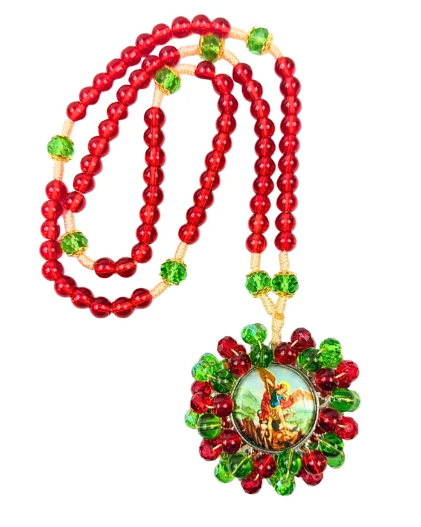 San Miguel Arcángel · Carmesí Esmeralda